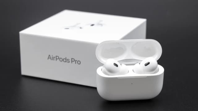 Apple AirPods Pro (3rd Generation)